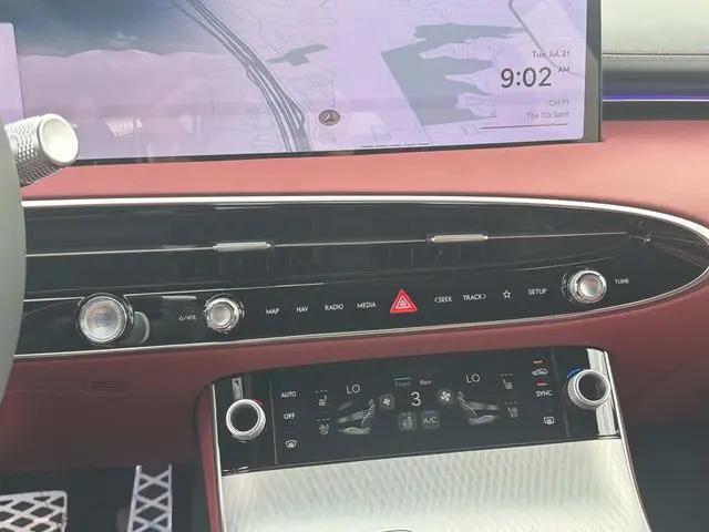 2026 Genesis GV70 2.5T Sport Prestige