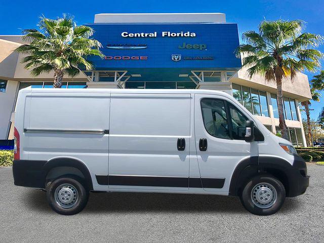 2026 Ram ProMaster Cargo Van Tradesman Low Roof 136 WB w/Pass Seat