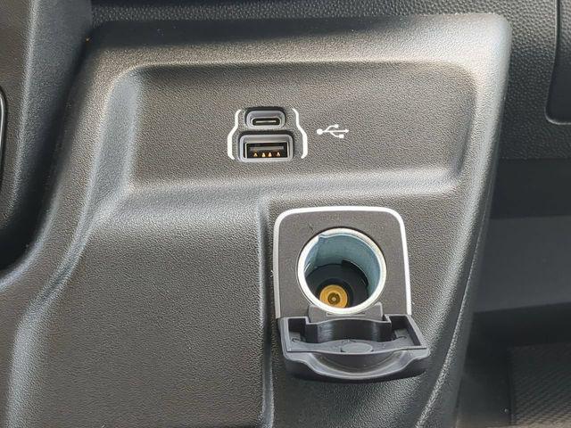 2026 Ram ProMaster Cargo Van Tradesman Low Roof 136 WB w/Pass Seat