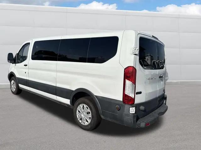 2017 Ford Transit XLT