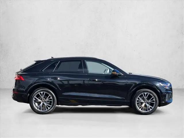 2022 Audi Q8 Premium 55 TFSI quattro Tiptronic