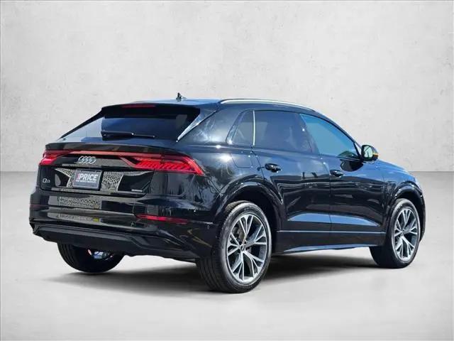 2022 Audi Q8 Premium 55 TFSI quattro Tiptronic