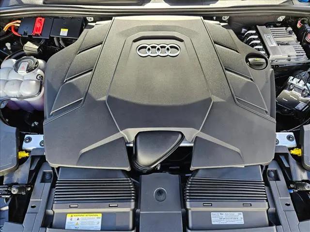 2022 Audi Q8 Premium 55 TFSI quattro Tiptronic