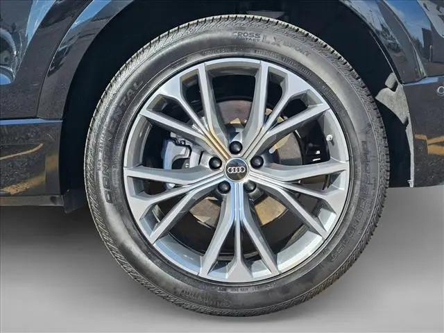 2022 Audi Q8 Premium 55 TFSI quattro Tiptronic