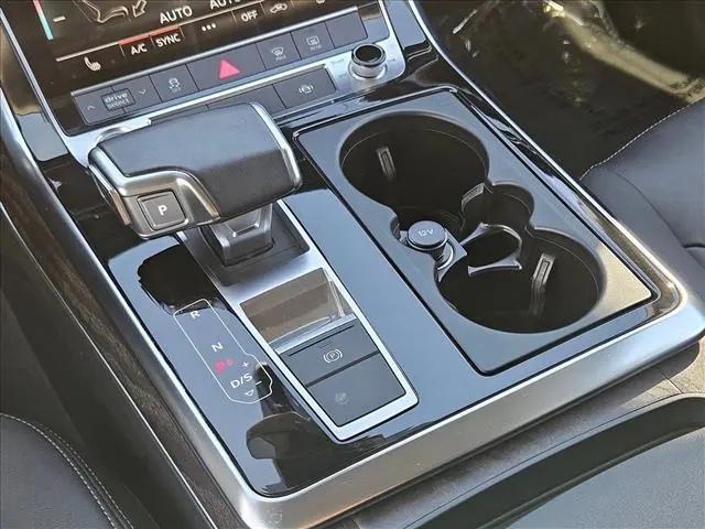 2022 Audi Q8 Premium 55 TFSI quattro Tiptronic