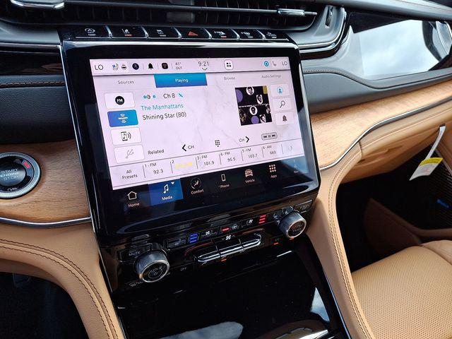 2025 Jeep Grand Cherokee L Summit Reserve 4x4