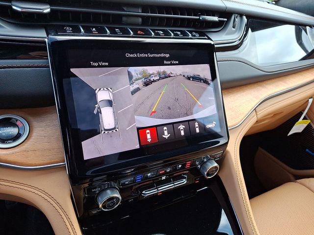 2025 Jeep Grand Cherokee L Summit Reserve 4x4