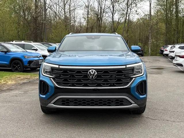 2025 Volkswagen Atlas Cross Sport 2.0T SE w/Technology