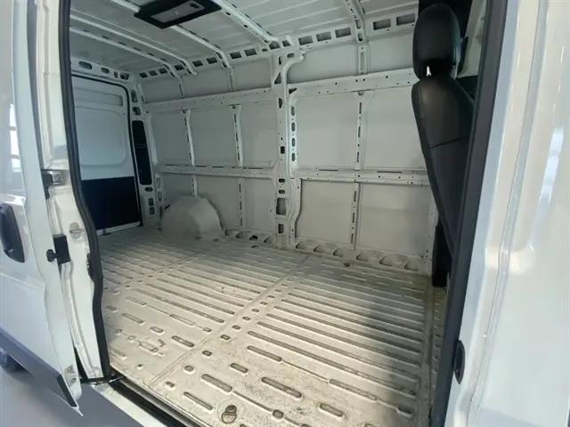 2025 Ram ProMaster 2500 Cargo Van Tradesman High Roof 159" WB w/Pass Seat