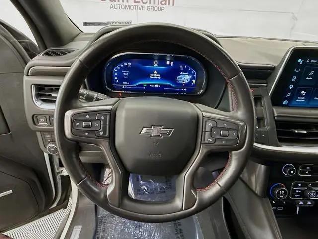 2022 Chevrolet Suburban 4WD RST