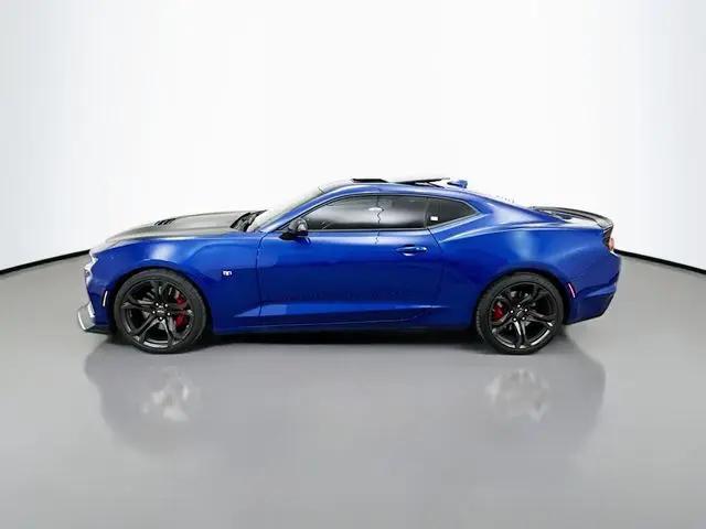2023 Chevrolet Camaro RWD Coupe 2SS