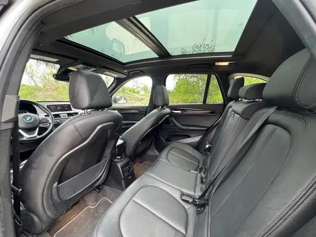 2021 BMW X1 sDrive28i