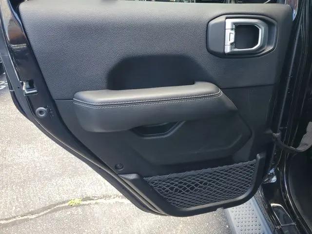 2020 Jeep Wrangler Sahara 4x4