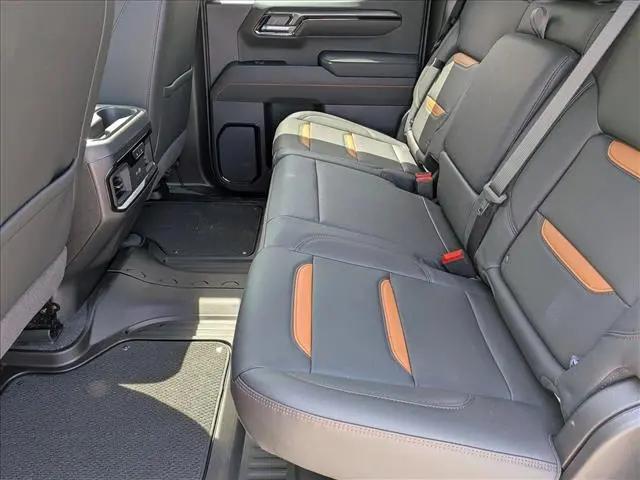 2026 GMC Sierra 1500 Crew Cab, Standard Bed, AT4, 4WD