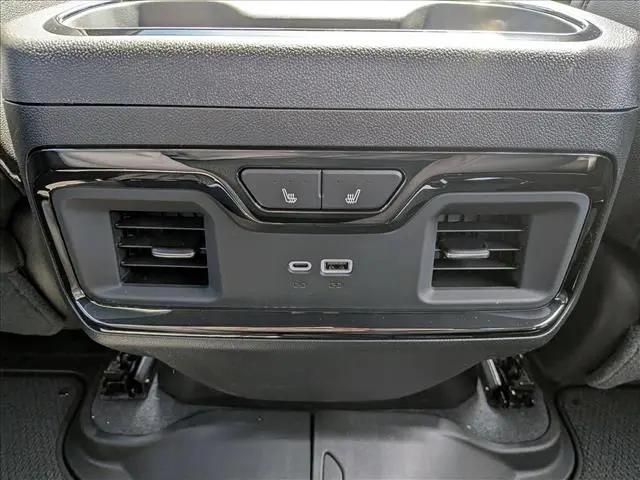 2026 GMC Sierra 1500 Crew Cab, Standard Bed, AT4, 4WD