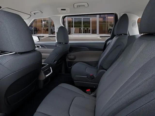 2026 Kia Carnival MPV LX