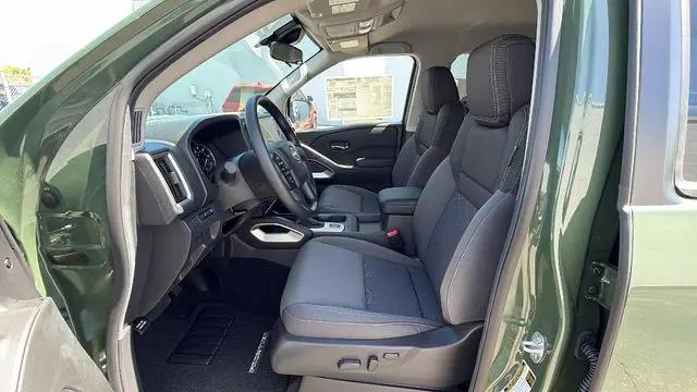 2026 Nissan Frontier Crew Cab SV 4x4