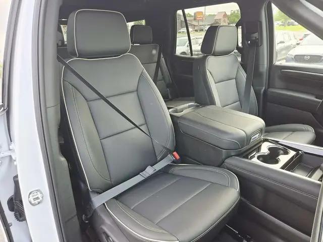 2026 Chevrolet Tahoe 4WD Premier