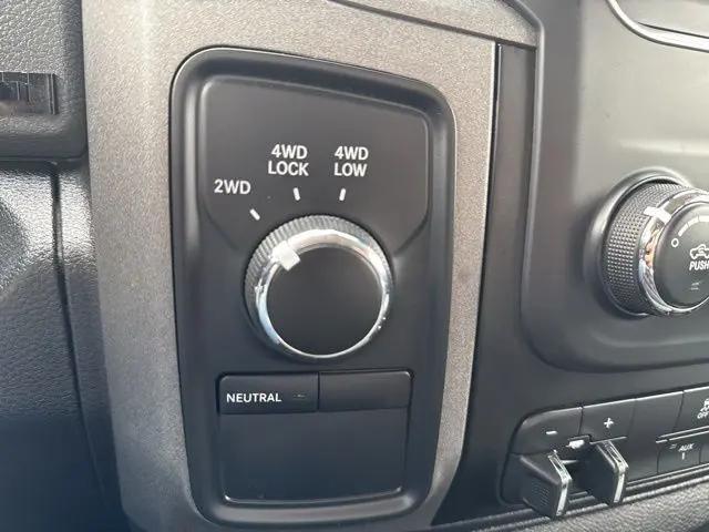 2018 Ram 3500 Tradesman Crew Cab 4x4 6'4" Box