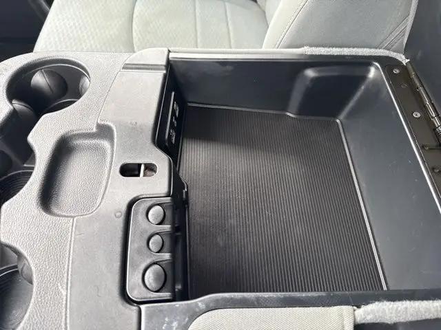 2018 Ram 3500 Tradesman Crew Cab 4x4 6'4" Box