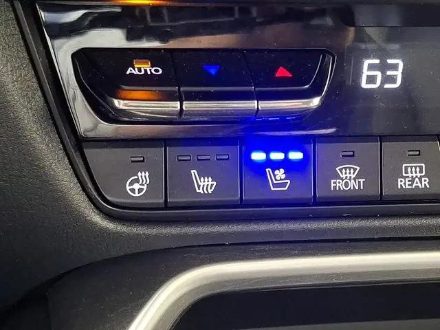 2025 Mazda X-90 3.3 Turbo Premium Plus Package
