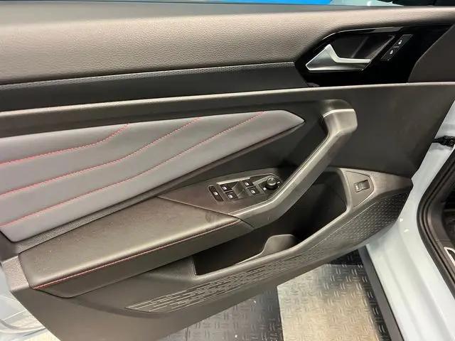 2026 Volkswagen Jetta GLI Autobahn
