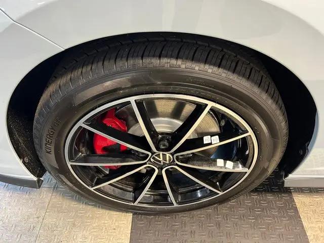 2026 Volkswagen Jetta GLI Autobahn