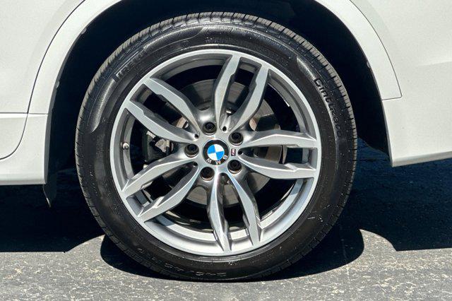2017 BMW X4 xDrive28i