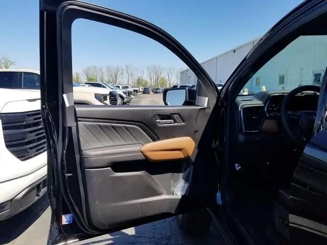 2026 GMC Canyon AT4, 4WD