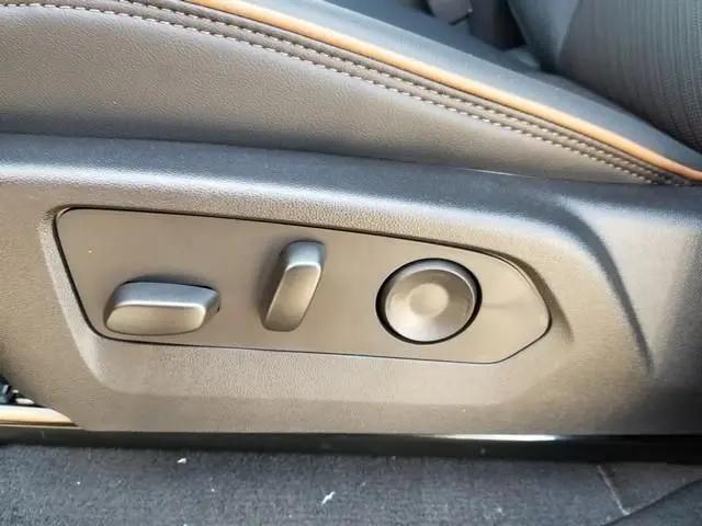 2026 GMC Canyon AT4, 4WD
