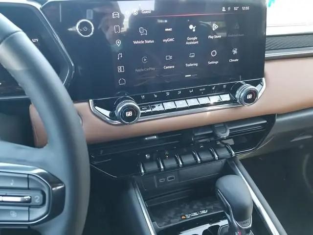 2026 GMC Canyon AT4, 4WD
