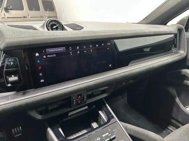2024 Porsche Cayenne Turbo GT