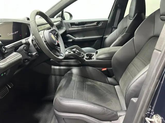 2024 Porsche Cayenne Turbo GT