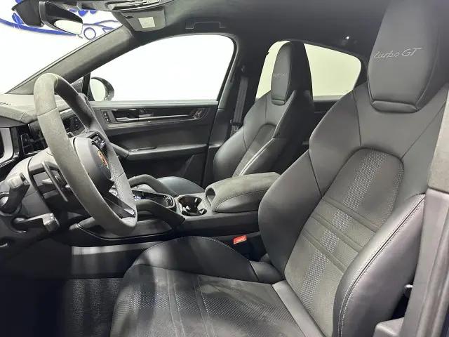 2024 Porsche Cayenne Turbo GT