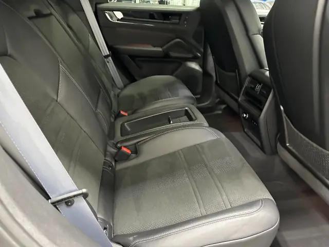 2024 Porsche Cayenne Turbo GT