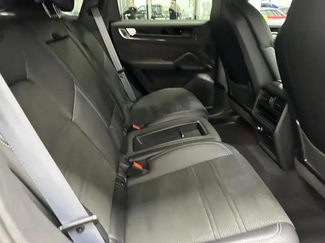 2024 Porsche Cayenne Turbo GT