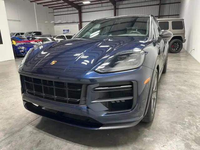 2024 Porsche Cayenne Turbo GT