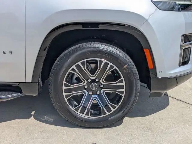 2026 Jeep Grand Wagoneer 4x4