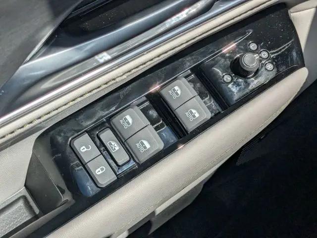 2026 Jeep Grand Wagoneer 4x4