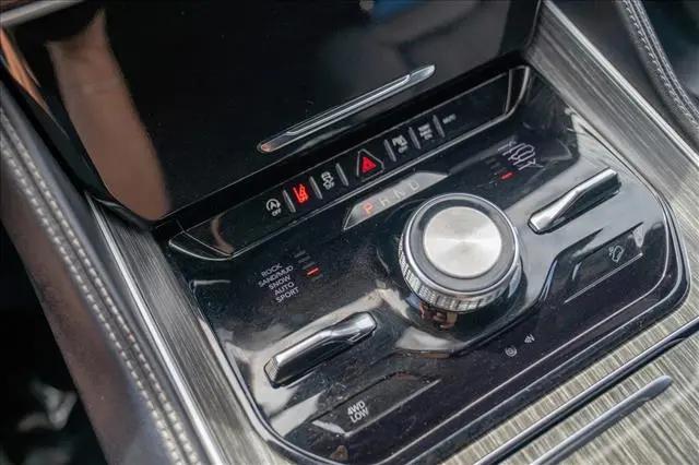 2023 Jeep Wagoneer Series III 4x4