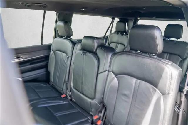 2023 Jeep Wagoneer Series III 4x4