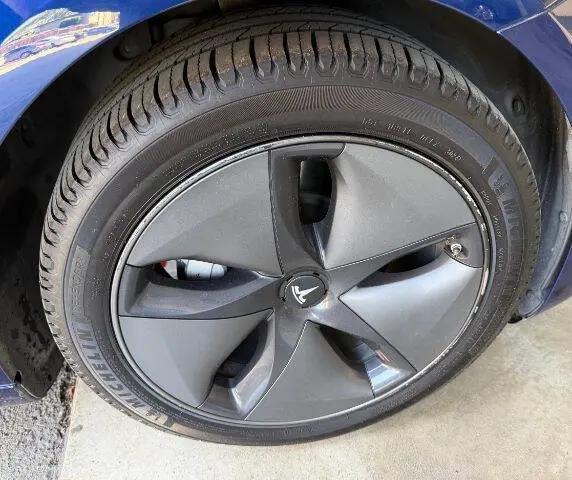 2020 Tesla Model 3 Long Range Dual Motor All-Wheel Drive