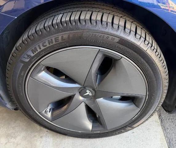 2020 Tesla Model 3 Long Range Dual Motor All-Wheel Drive
