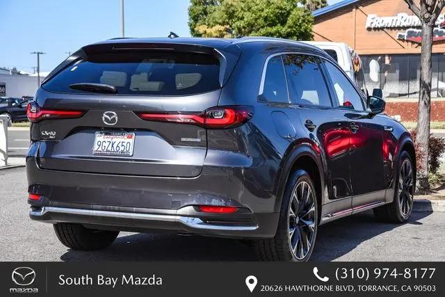 2024 Mazda X-90 Premium