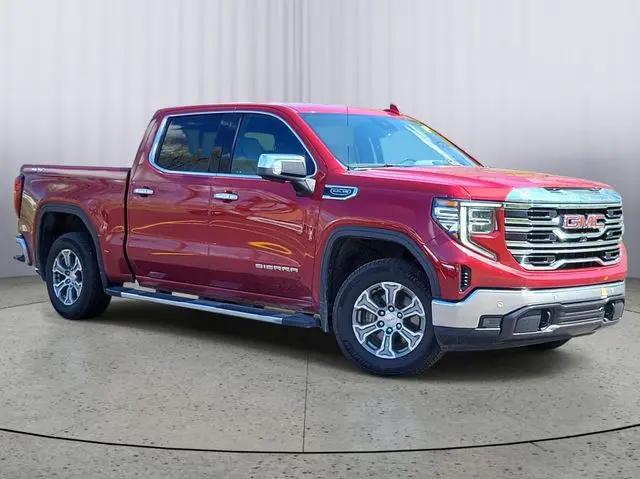 2022 GMC Sierra 1500 4WD Crew Cab Short Box SLT for sale in Battle Creek, MI