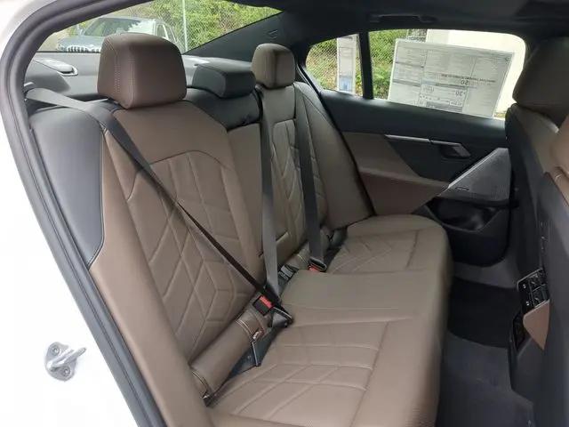 2027 BMW 5 Series 530i xDrive