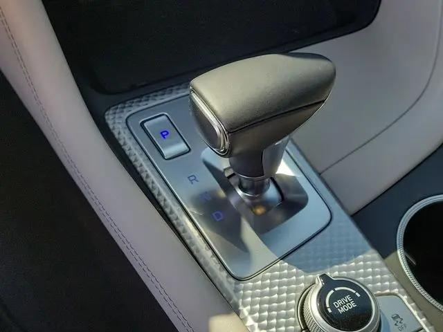 2023 Genesis G70 3.3T RWD
