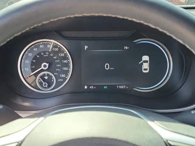 2023 Genesis G70 3.3T RWD