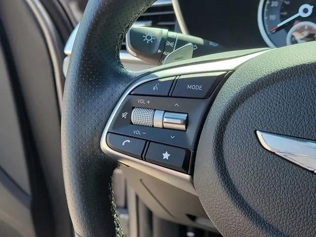2023 Genesis G70 3.3T RWD