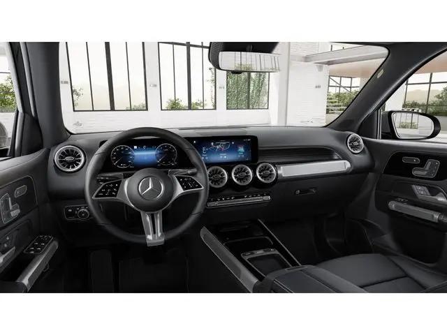 2026 Mercedes-Benz GLB 4MATIC